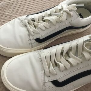 Vans Old Skool Shoes